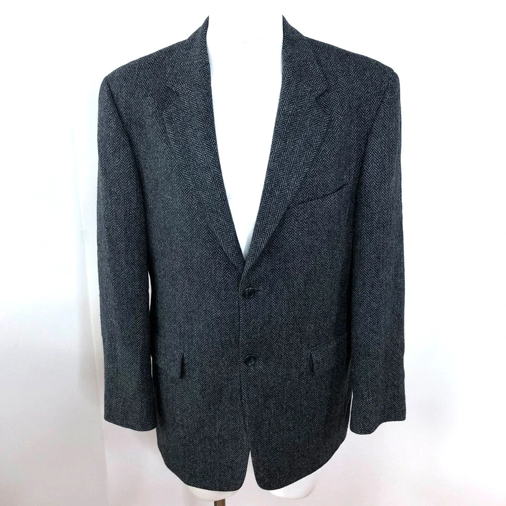 Stafford Herringbone 40 R Gray 100% Wool Button Blazer Sport Coat Jacket